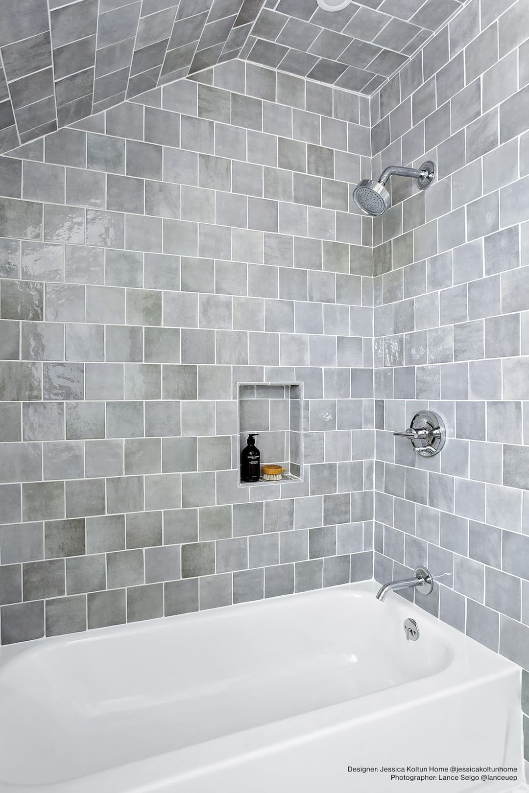 Cloé 5X5 Glossy Ceramic Tile in Grey - gt7cdlu81sjqmxbnjtp2@2x.jpg