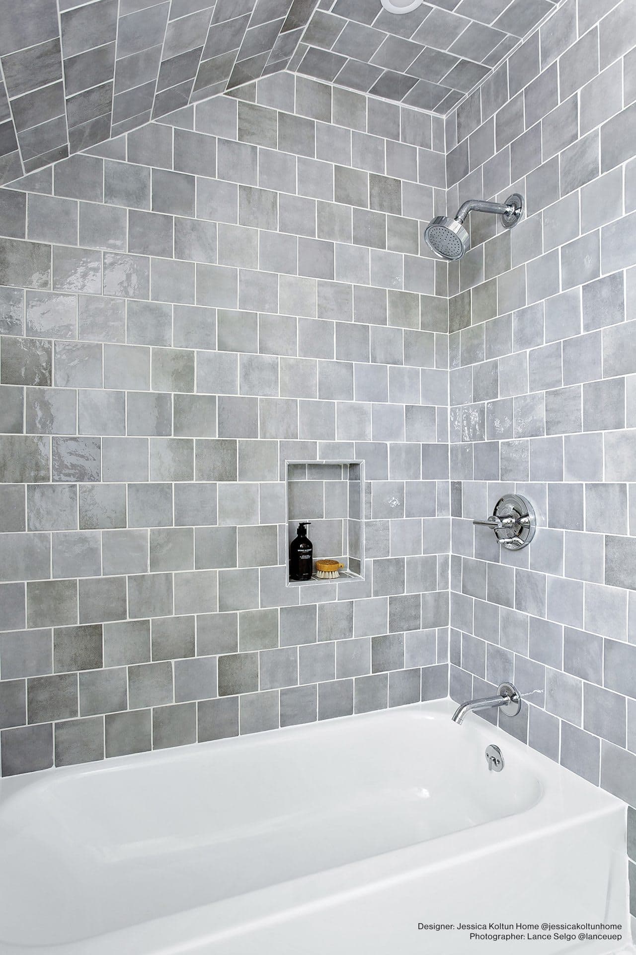 Cloé 5X5 Glossy Ceramic Tile in Grey - gt7cdlu81sjqmxbnjtp2@2x.jpg
