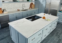 Arabescato Carrara Herringbone Pattern Honed in a Mesh - h5w2f9cxozqdwfkwyqhg@2x.jpg