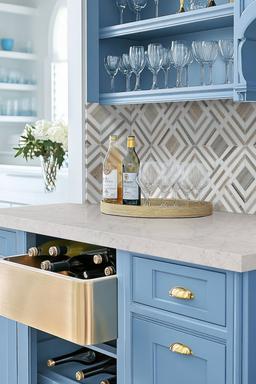 White Carrara Marble - hdwfmssn1lpoqw7xujpo@2x.jpg