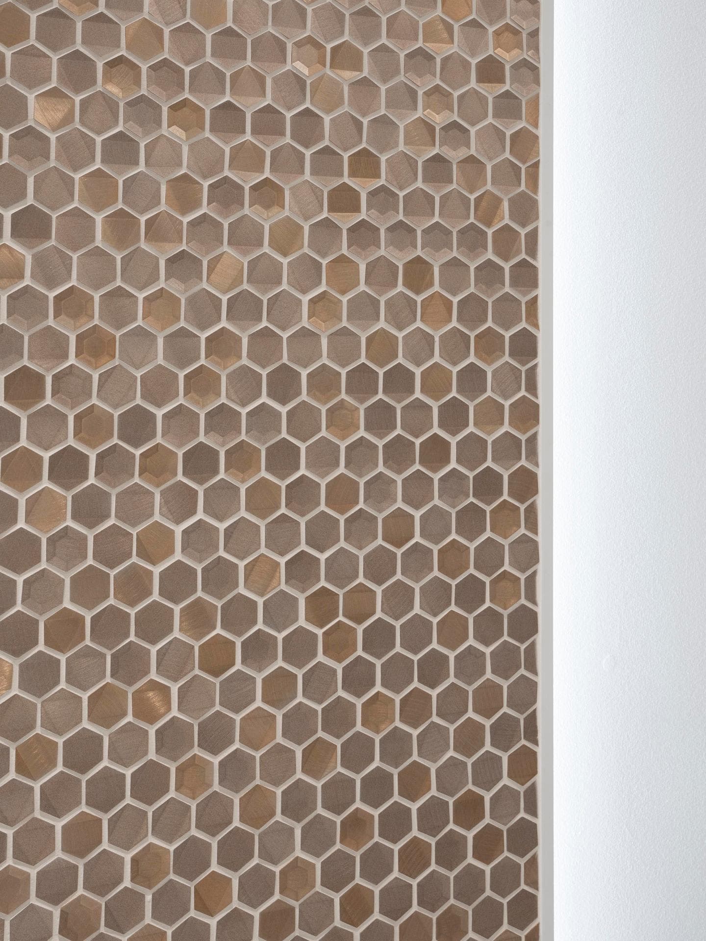 GRAVITY ALUMINIUM SIDES GOLD (Make to order) - hl31a88bephibi1krxsi@2x.jpg