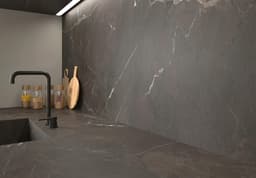 Breccia ImpeText01 Sr - hmcxn5wk9xbfhstsyoab@2x.jpg