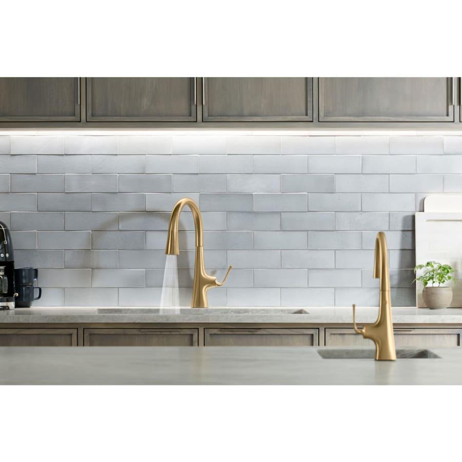 Graze 1.5 GPM Single Hole Pull Down Kitchen Faucet - i1jycgjcnknbx0pyufit@2x.jpg