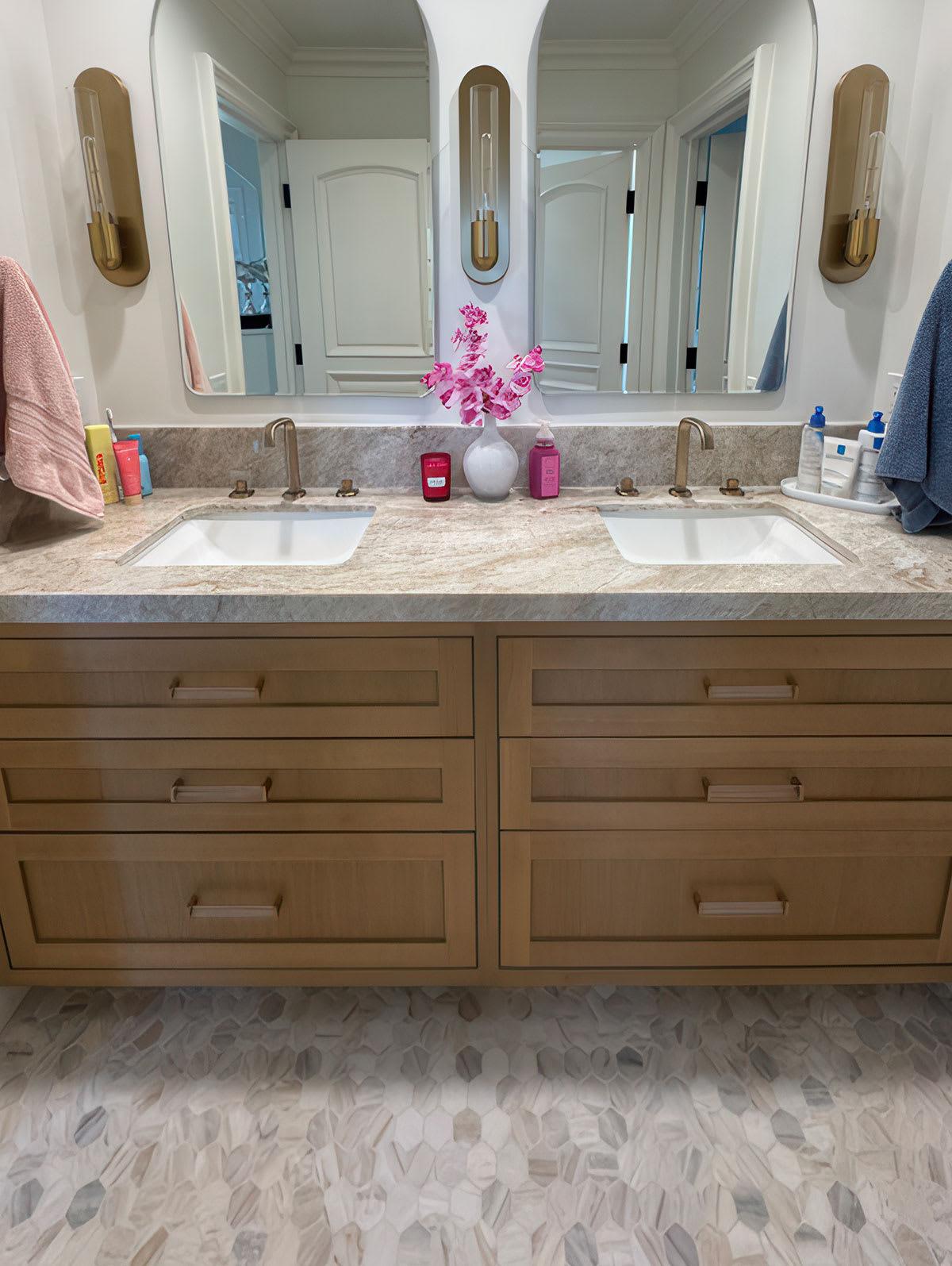 Taj Mahal Quartzite - id3mldvhzajunowljkpp@2x.jpg