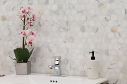 1 Handle Bathroom Faucet- 401 Chrome - ijtwrrwgwytg0bvsho1f@2x.jpg