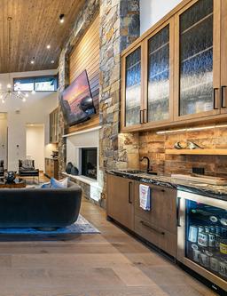 Belvedere Quartzite - iw6t8w4lfvl917dv4oay@2x.jpg