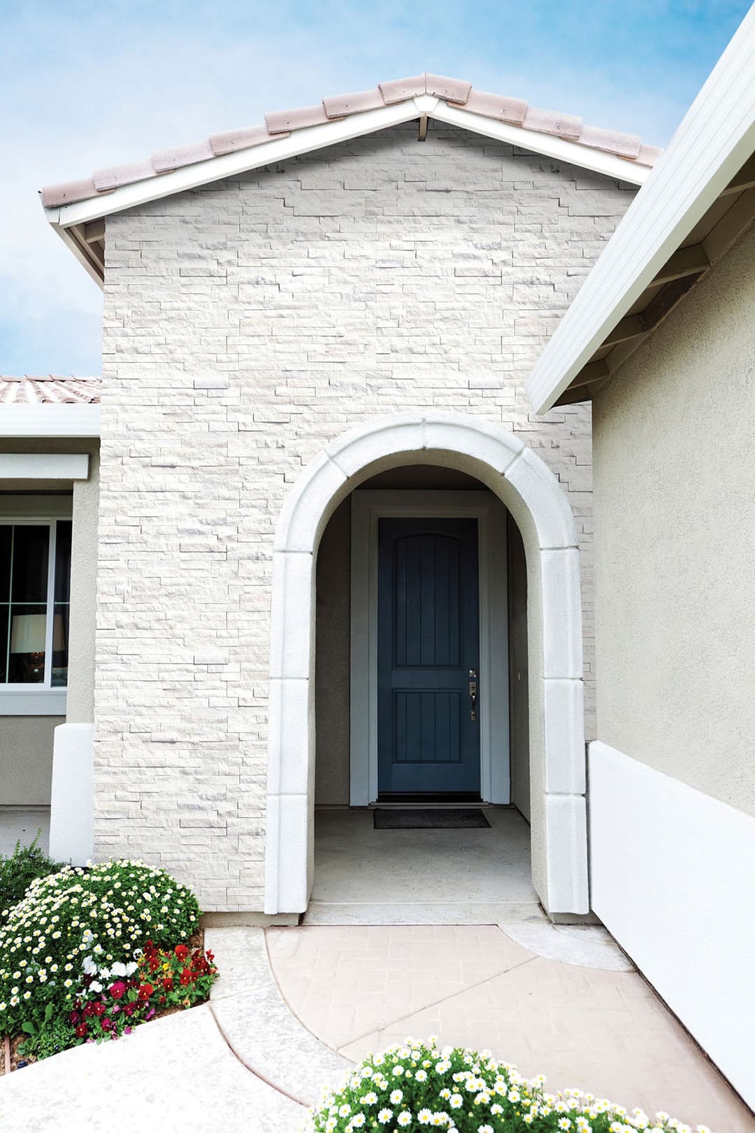 Arctic White - jaaemt2qjrluikrv2kcf@2x.jpg