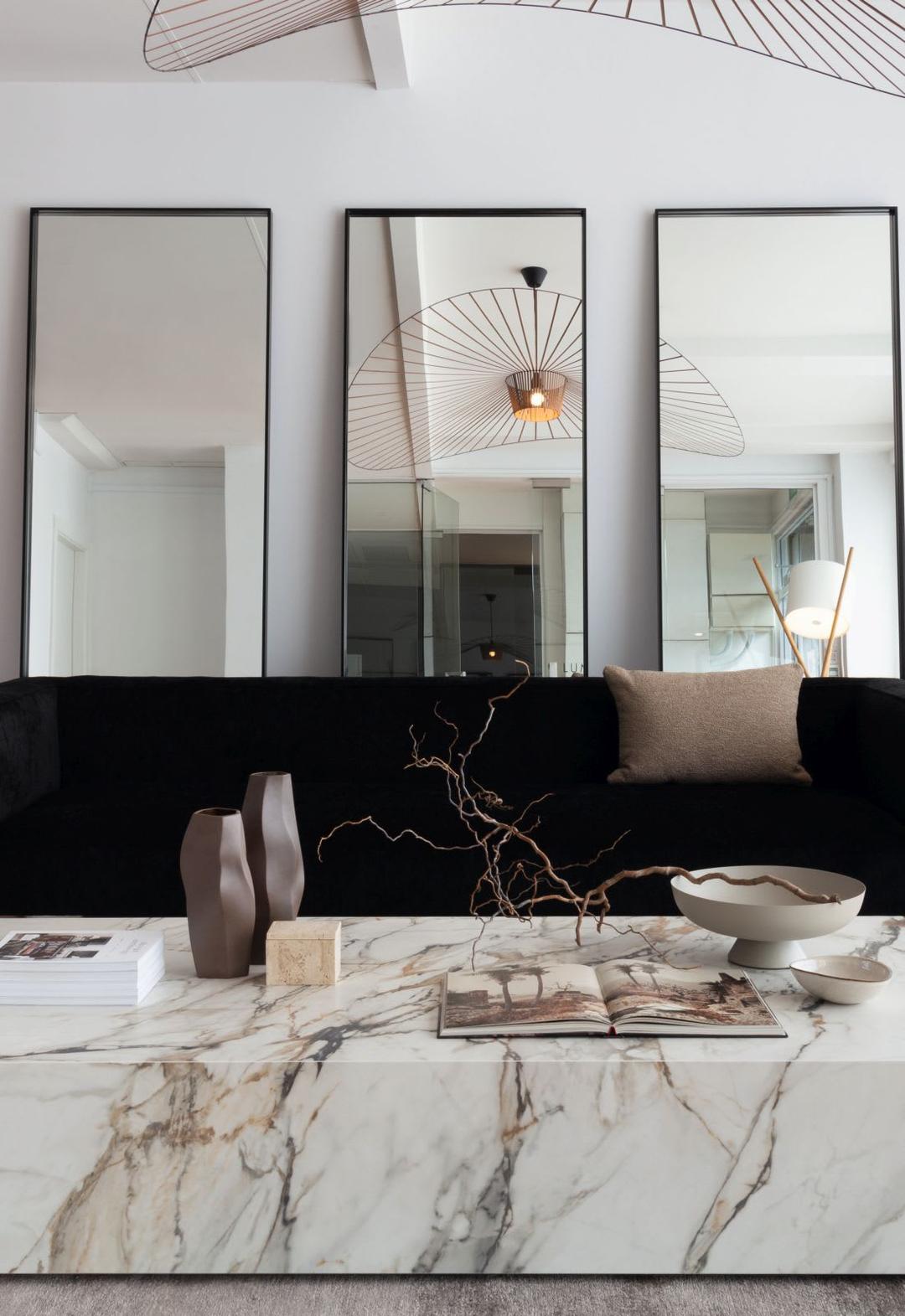 Calacatta Luxe - jcewaruiiv32nwr5lwmm@2x.jpg