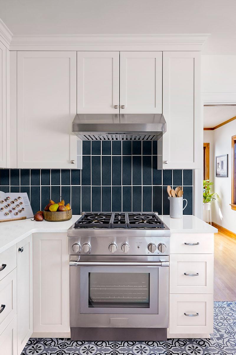 Bay Blue Glazed Tile - jd7licwsvvcn8uhdukkc@2x.jpg