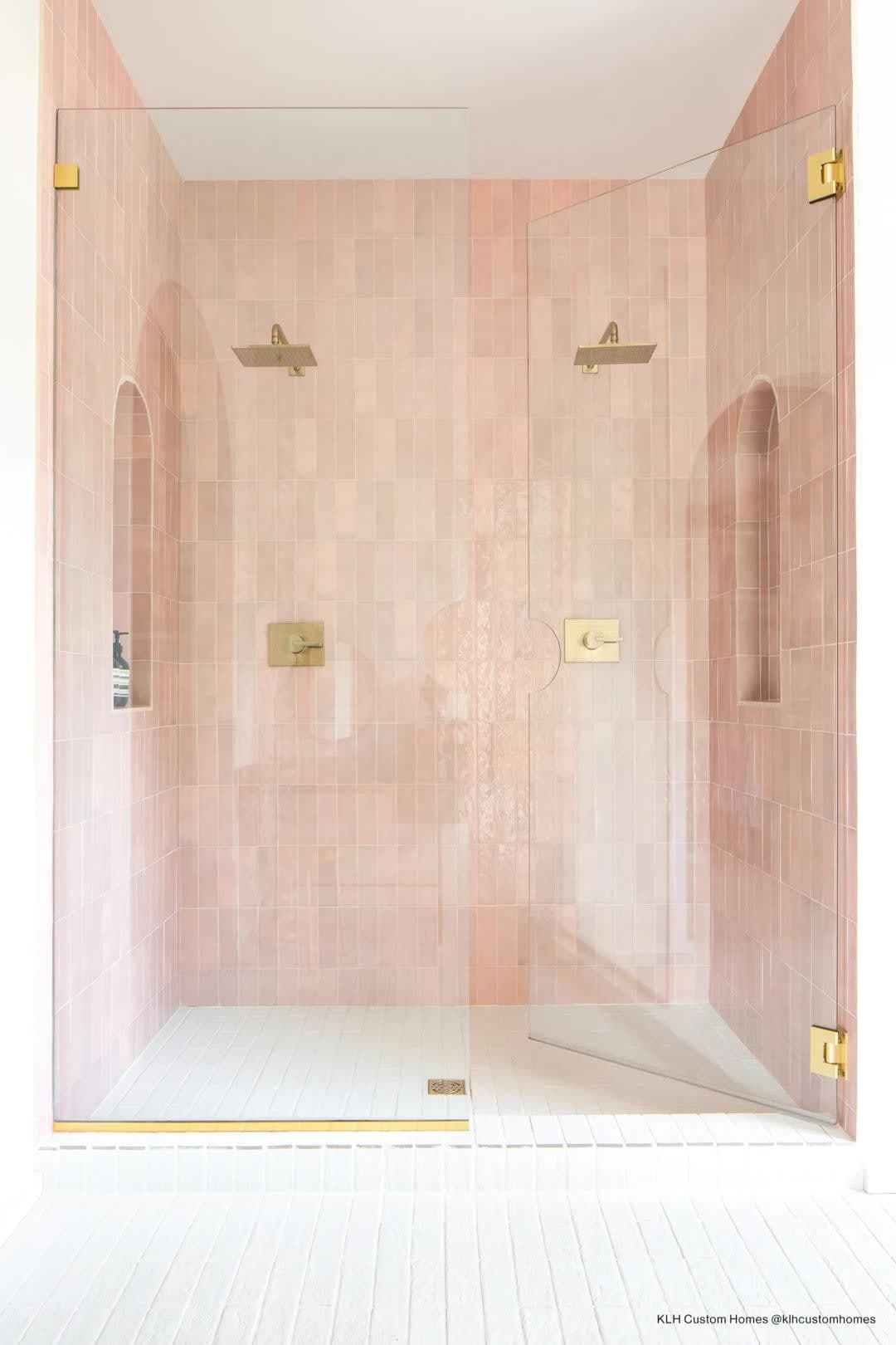 Cloé 2.5X8 Glossy Ceramic Tile in Pink - jiz6fatvz2vwfbetd6d7@2x.jpg