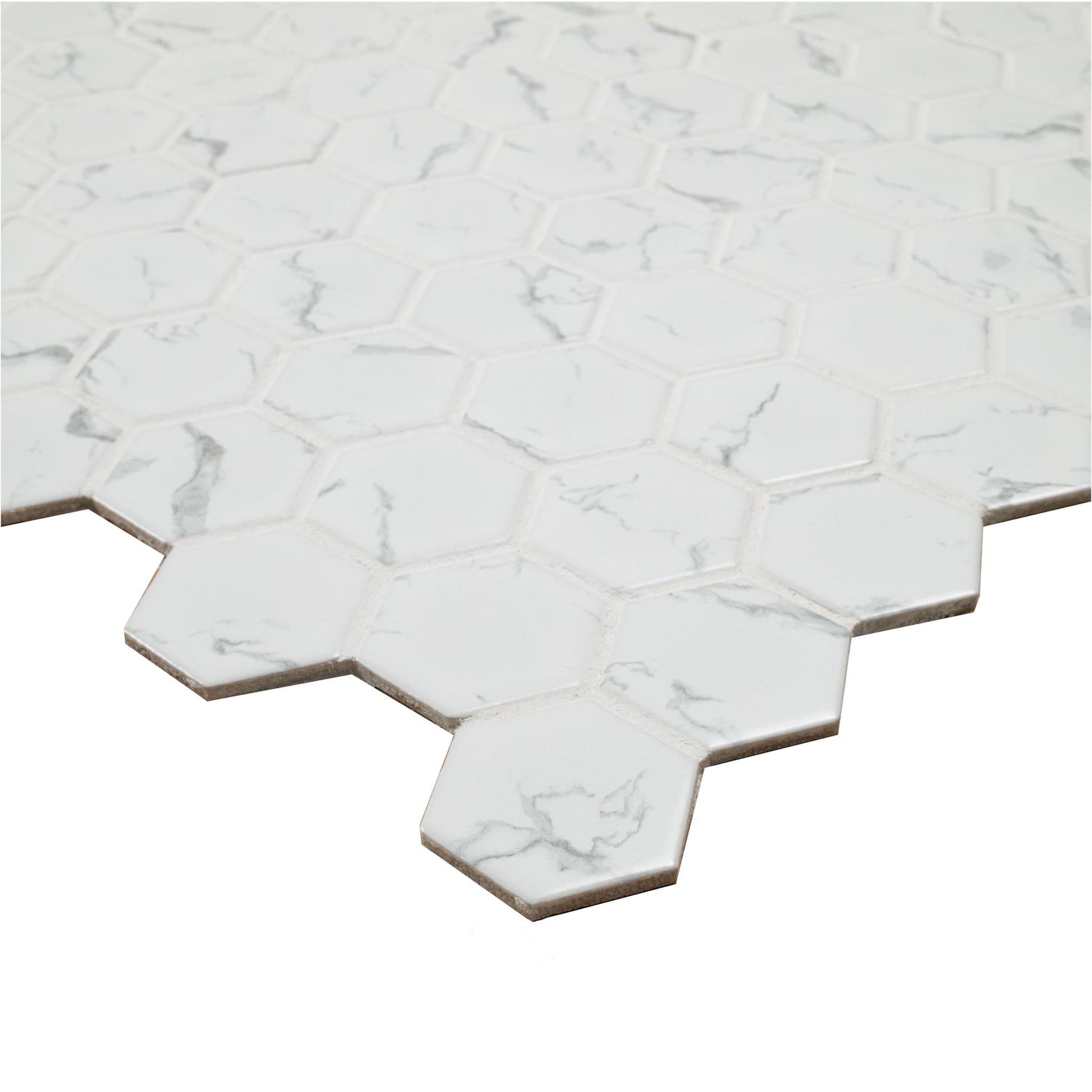 Carrara Matte 2" Hexagon - ju4gqgufe0x2zbdlaf4e@2x.jpg