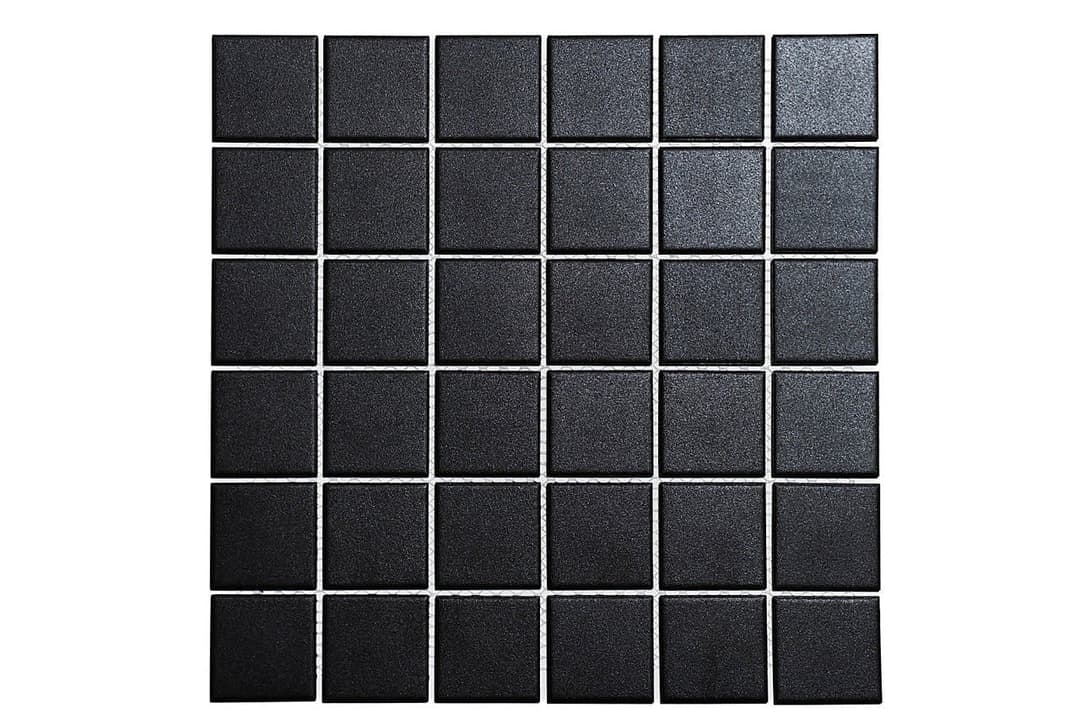 2x2 Black Square - jwtpyfxxxwgnuxtz005d@2x.jpg