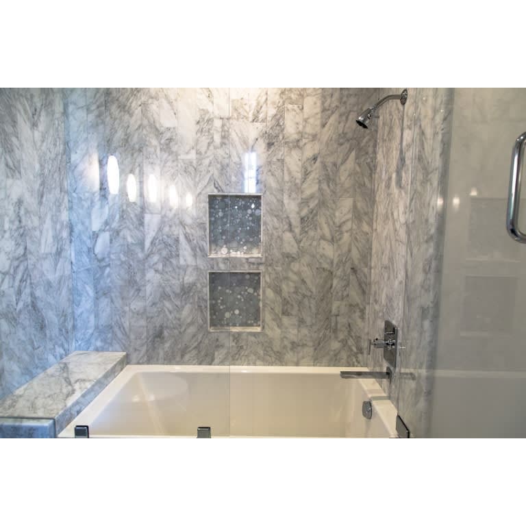 MARBLE BIANCO GIOIA 3X6 (Discontinued) - jyqrdbsqekdlh8nxw2sn@2x.jpg