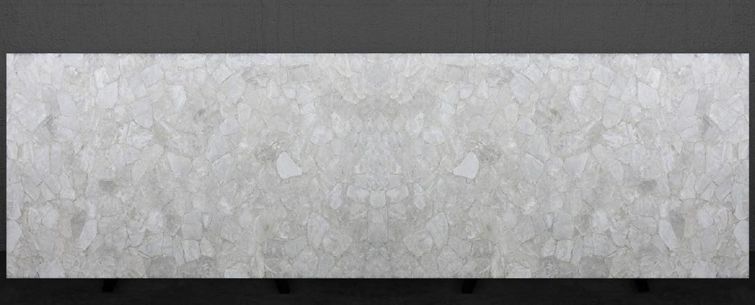 Crystal Quartz - k22eshbwyqzbk6vuu3ef@2x.jpg