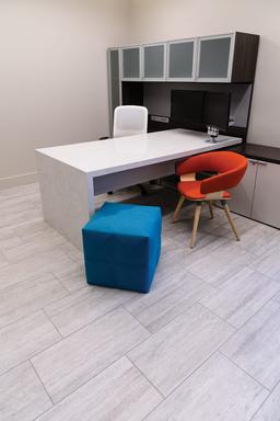 Veneto White - k2urm6sh18rdkvfgm6ht@2x.jpg