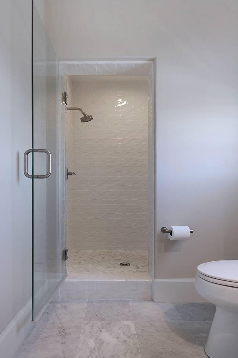 Whisper White Subway Tile - k8bqtbytgpdqavyzrzom@2x.jpg