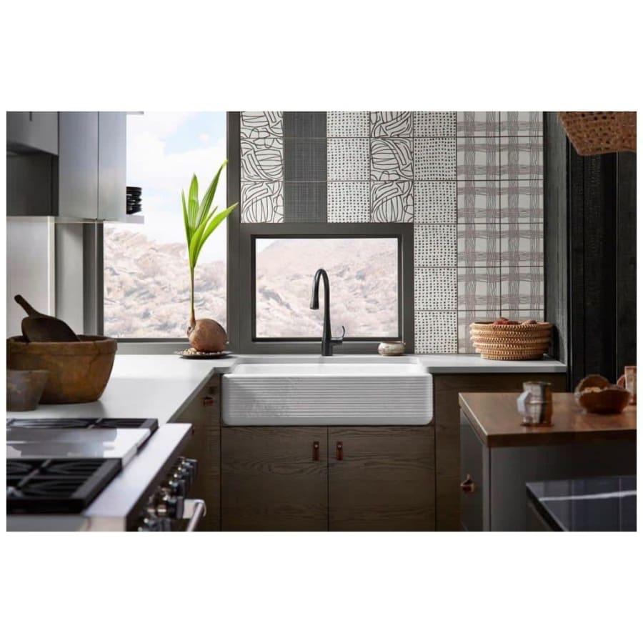 Simplice 1.5 GPM Single Hole Pull Down Kitchen Faucet - Includes Escutcheon - kcto5ijkpzsgj6imkgty@2x.jpg