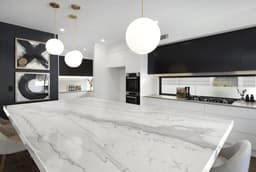 Opus White - kmk0vjfhcktgmr7zw6fc@2x.jpg