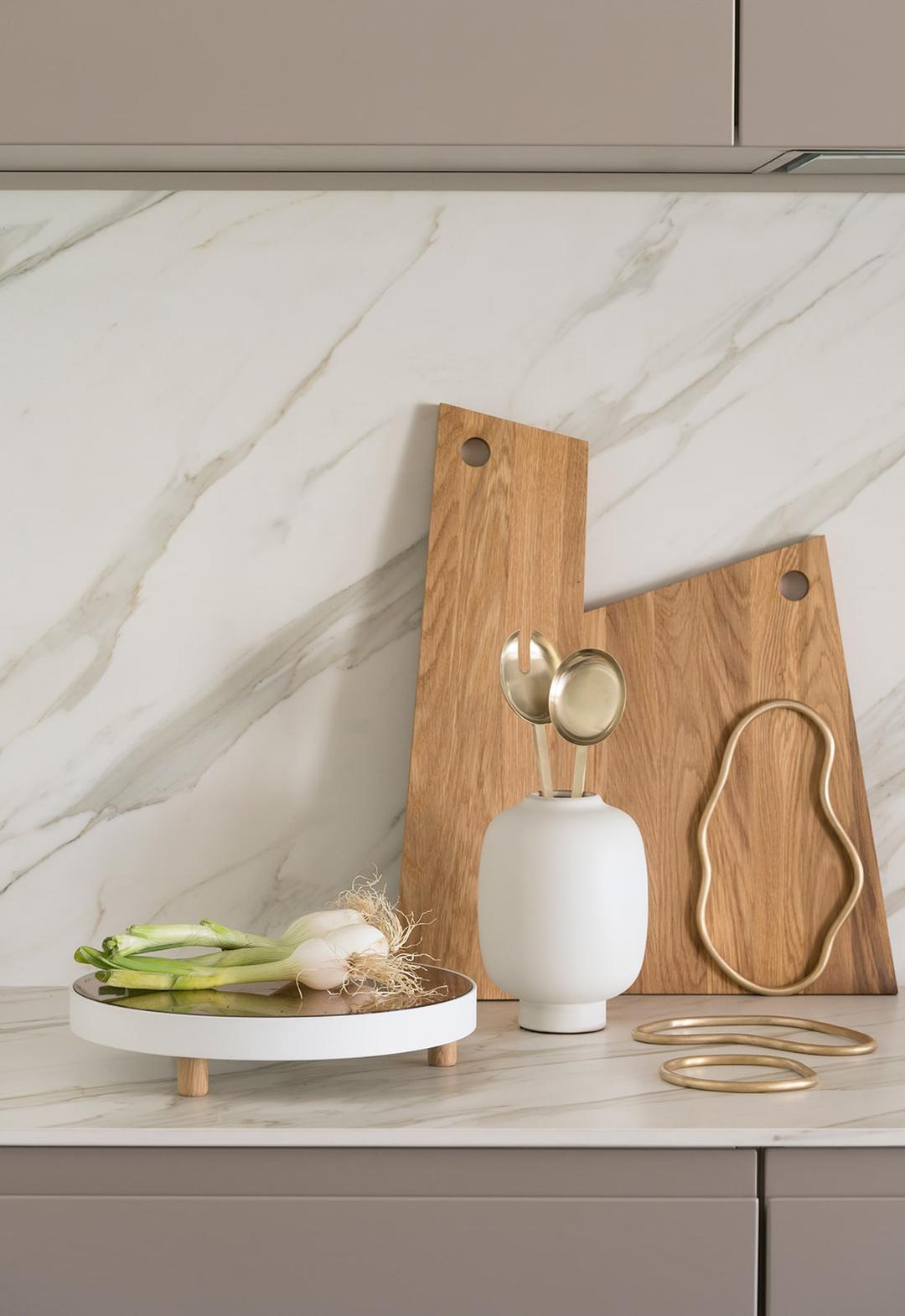 Everest Sunrise - kninswmr2cnsb0nnnaqt@2x.jpg