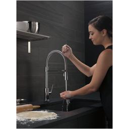 Trinsic Pre-Rinse Pull-Down Kitchen Faucet with On/Off Touch Activation, Magnetic Docking Spray Head - Limited Lifetime Warranty (5 Year on Electronic Parts) - kqcg8wcxkszckb3gaogd@2x.jpg