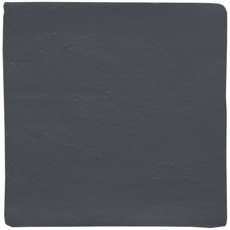HUES EBONY 4X4 - kqp9arz4omda5akha9ys@2x.jpg