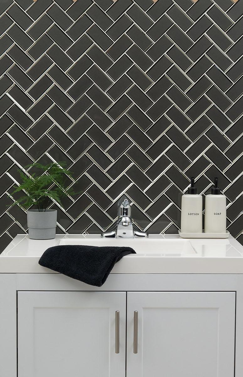 Metallic Gray Bevel Herringbone 8mm - kr4lj0fh21wvhqpd9rqv@2x.jpg