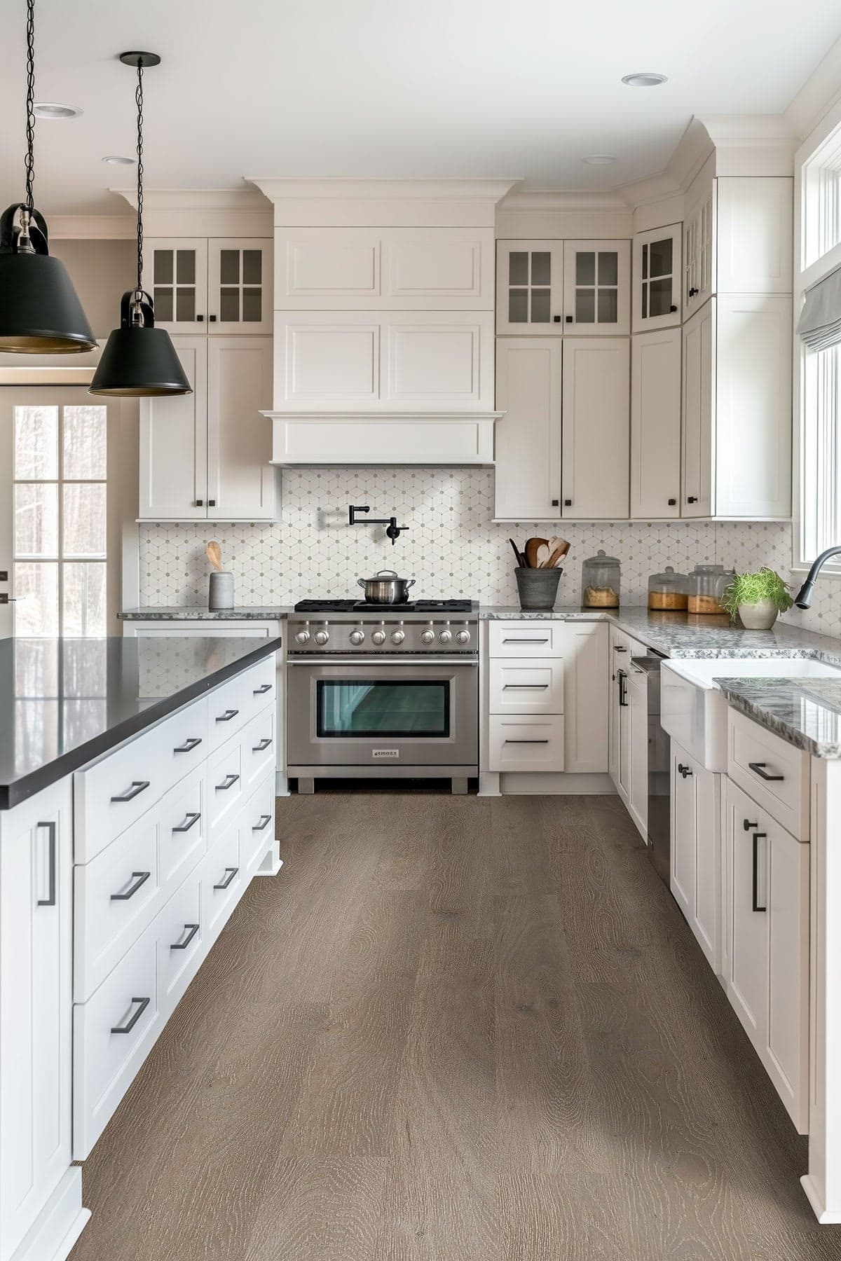 BIANCO DOLOMITE CREMA DOTTY MOSAIC - krsqvnx75fketr4pah4u@2x.jpg