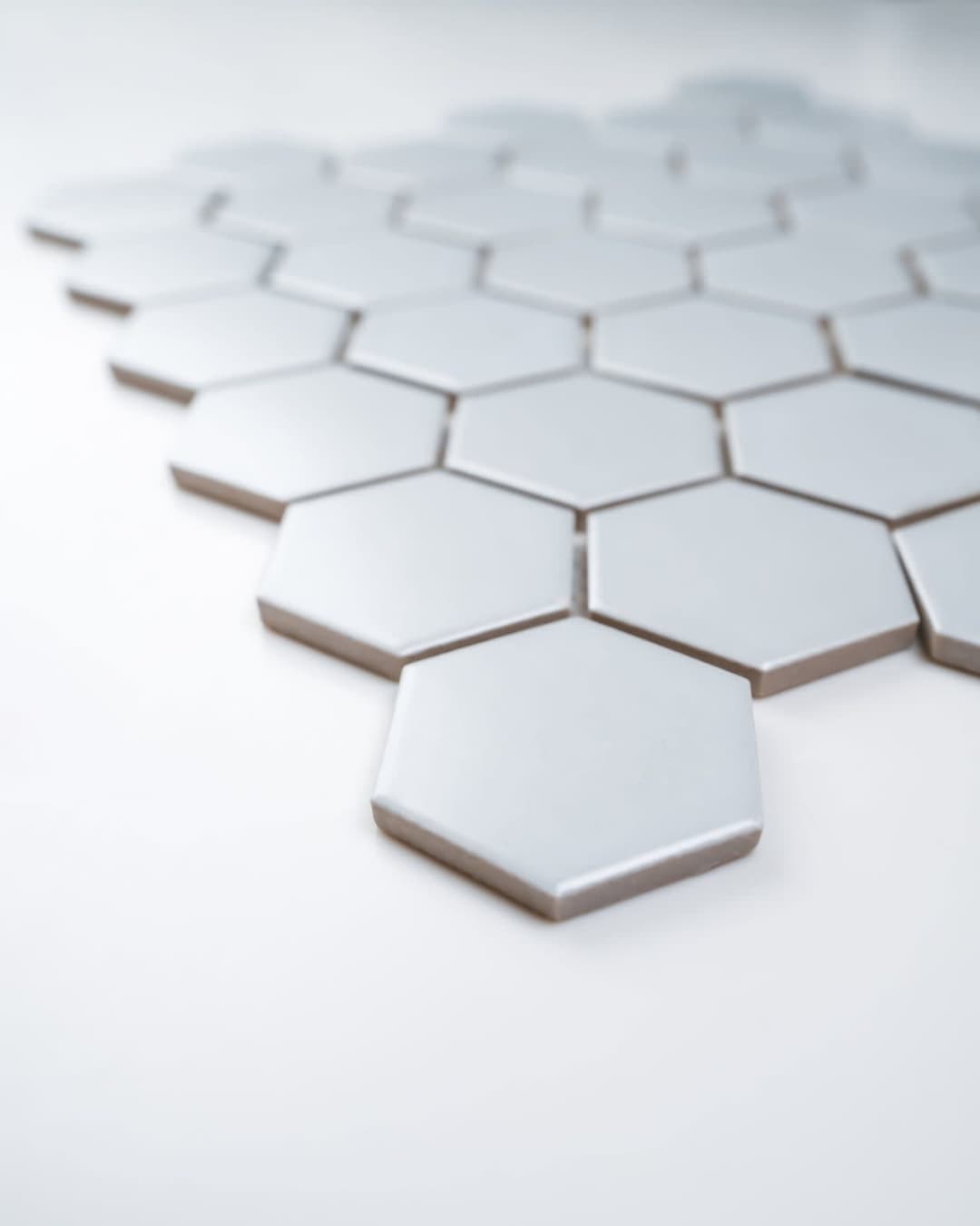 2x2 Grey Hexagon - kxdju4kx9fqep9xyhwec@2x.jpg