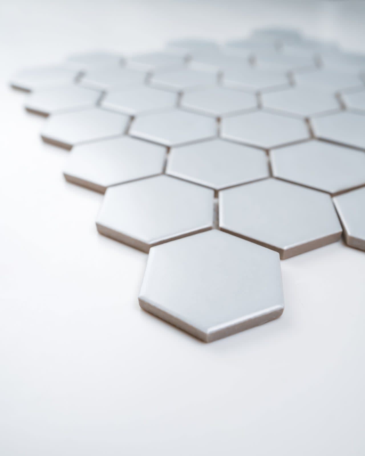 2x2 Grey Hexagon - kxdju4kx9fqep9xyhwec@2x.jpg