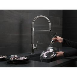 Trinsic Pre-Rinse Pull-Down Kitchen Faucet with Magnetic Docking Spray Head - Limited Lifetime Warranty - ldbgncdk0eoleeuu6tjt@2x.jpg