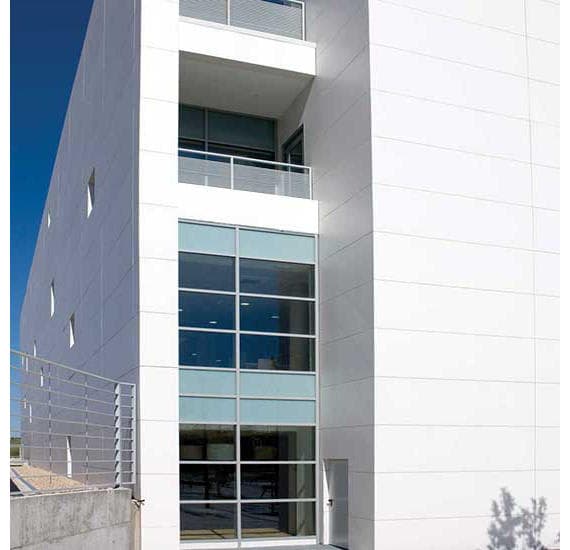 SlimLite Classic Oyster Square 39X39 Satin - ldbr8ei3itbtho3mq8nm@2x.jpg