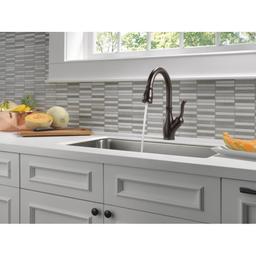 Leland Pull-Down Kitchen Faucet with On/Off Touch Activation and Magnetic Docking Spray Head and ShieldSpray - Includes Lifetime Warranty (5 Year on Electronic Parts) - ldx8q4qecl9ebvmh1bst@2x.jpg