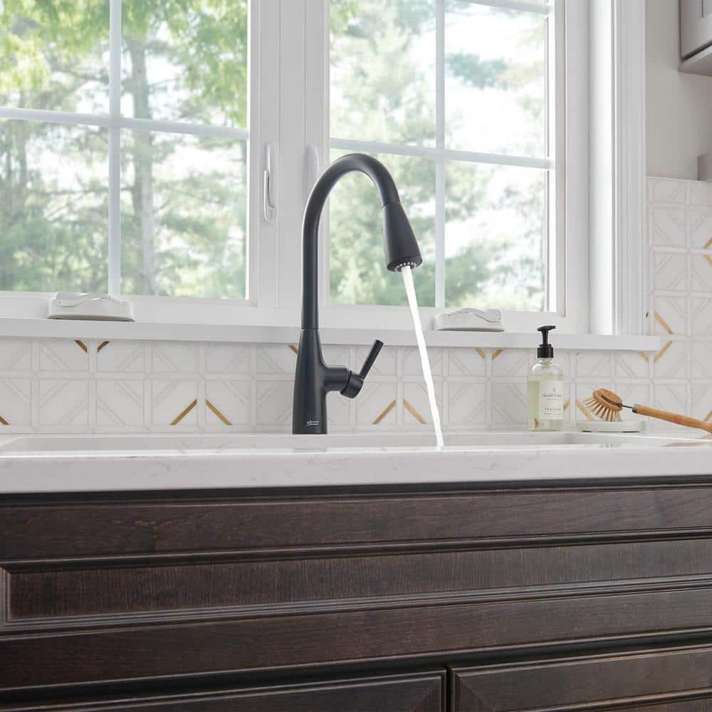 Fairbury 2S Single-Handle Pull-Down Sprayer Kitchen Faucet in Matte Black - lls70t1brad4aphdxsvd@2x.jpg