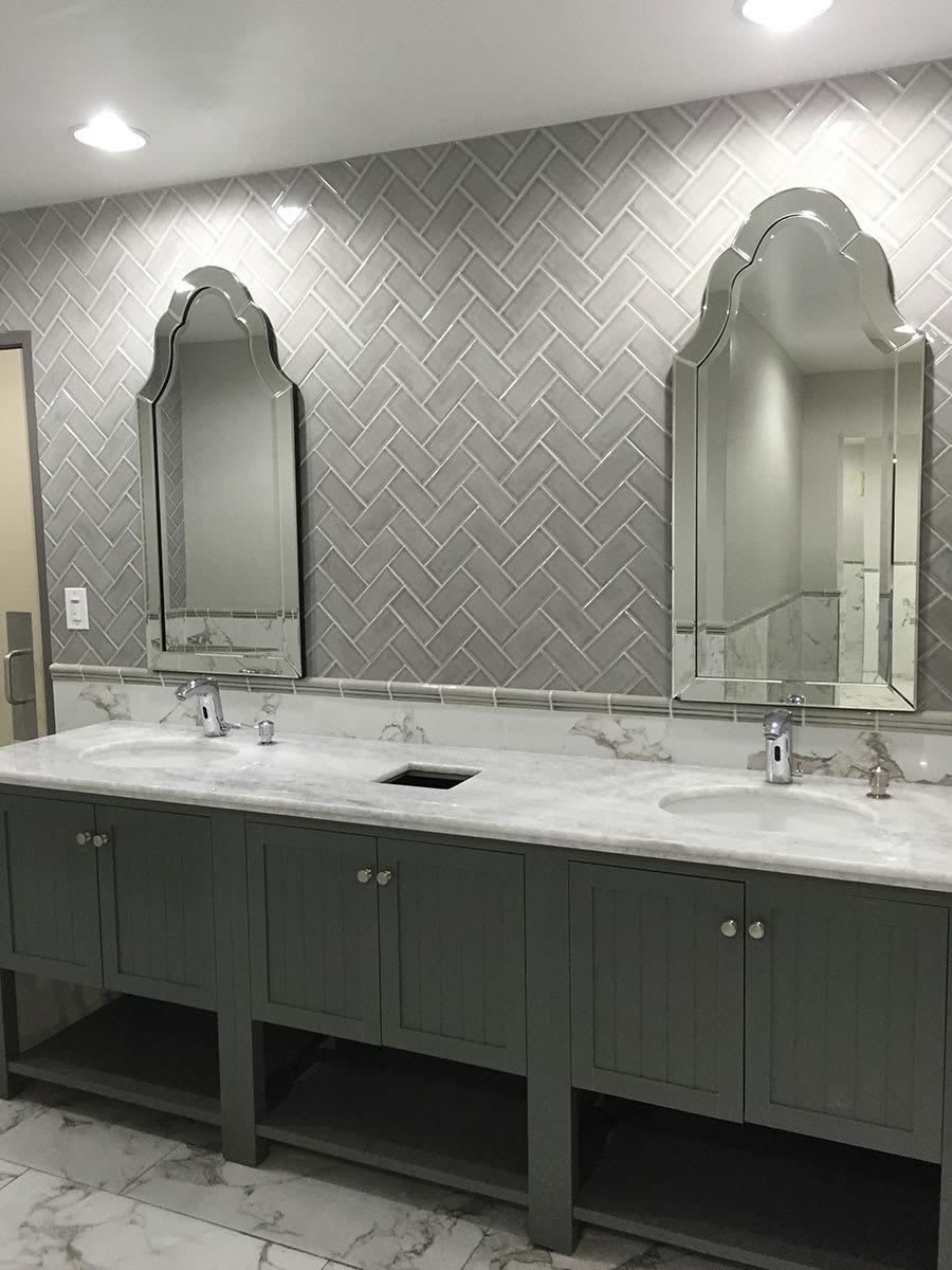 Absolute White Marble - lnkmyj7ft7nk68chmy5u@2x.jpg