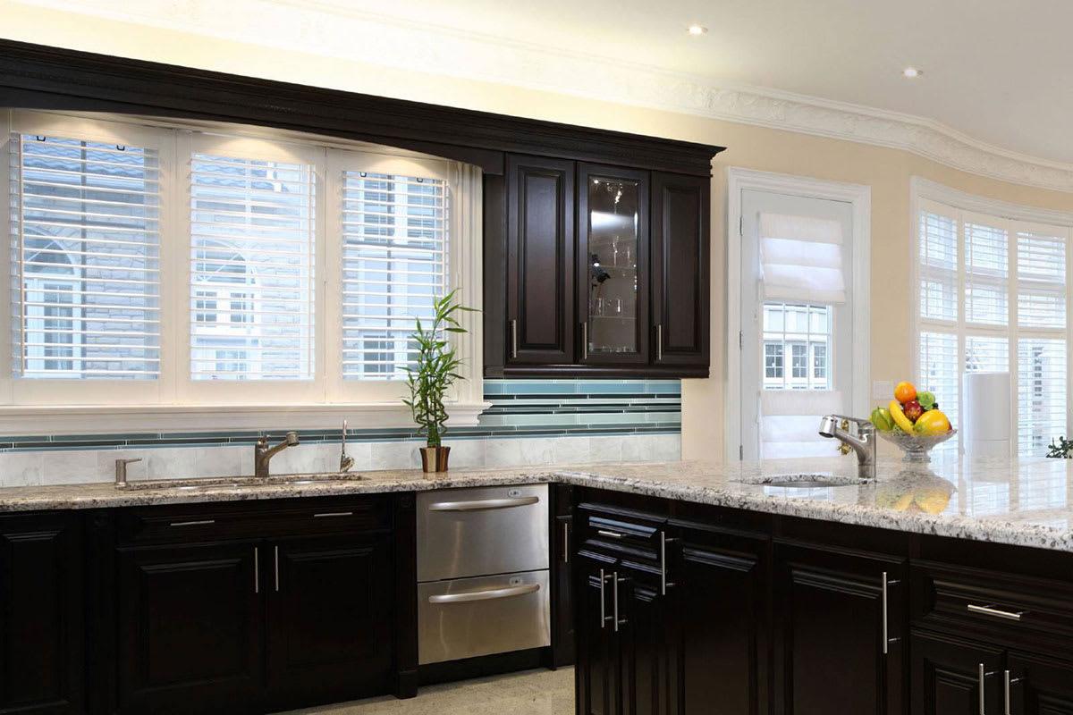 Moon White Granite - lqrpmhsxbyuesxoqmyqj@2x.jpg