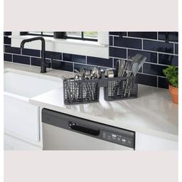 GE Dishwasher With Front Control Ss - lvr10rpuxov9a2670xgx@2x.jpg
