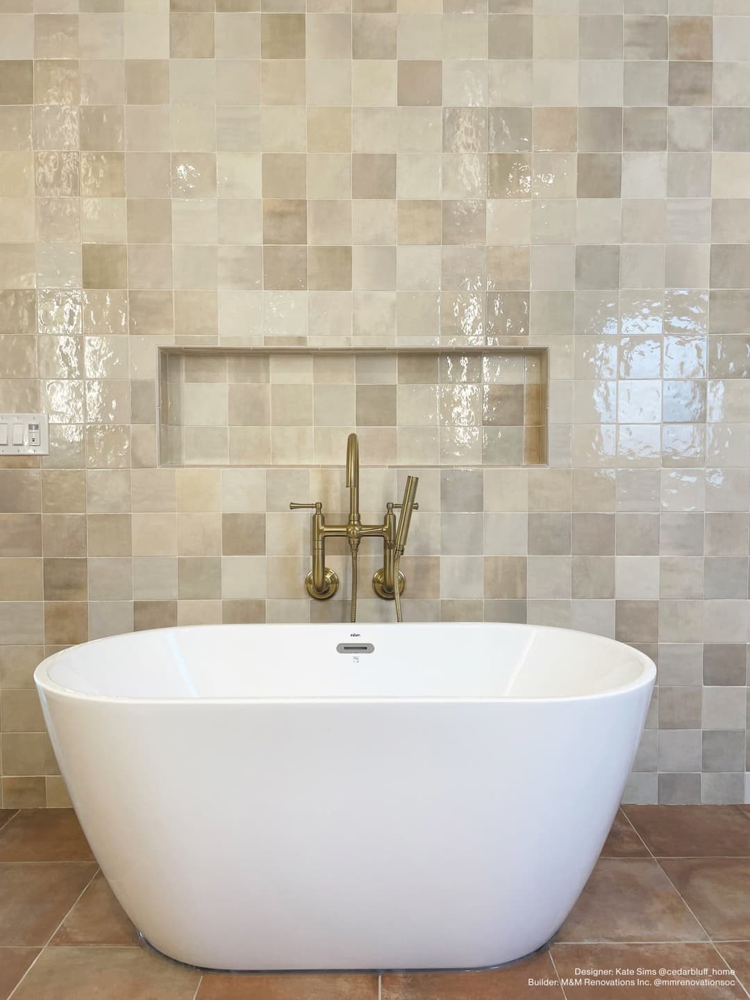Cloé 5X5 Glossy Ceramic Tile in Creme - m0i5mzujyarmqbuzmonf@2x.jpg