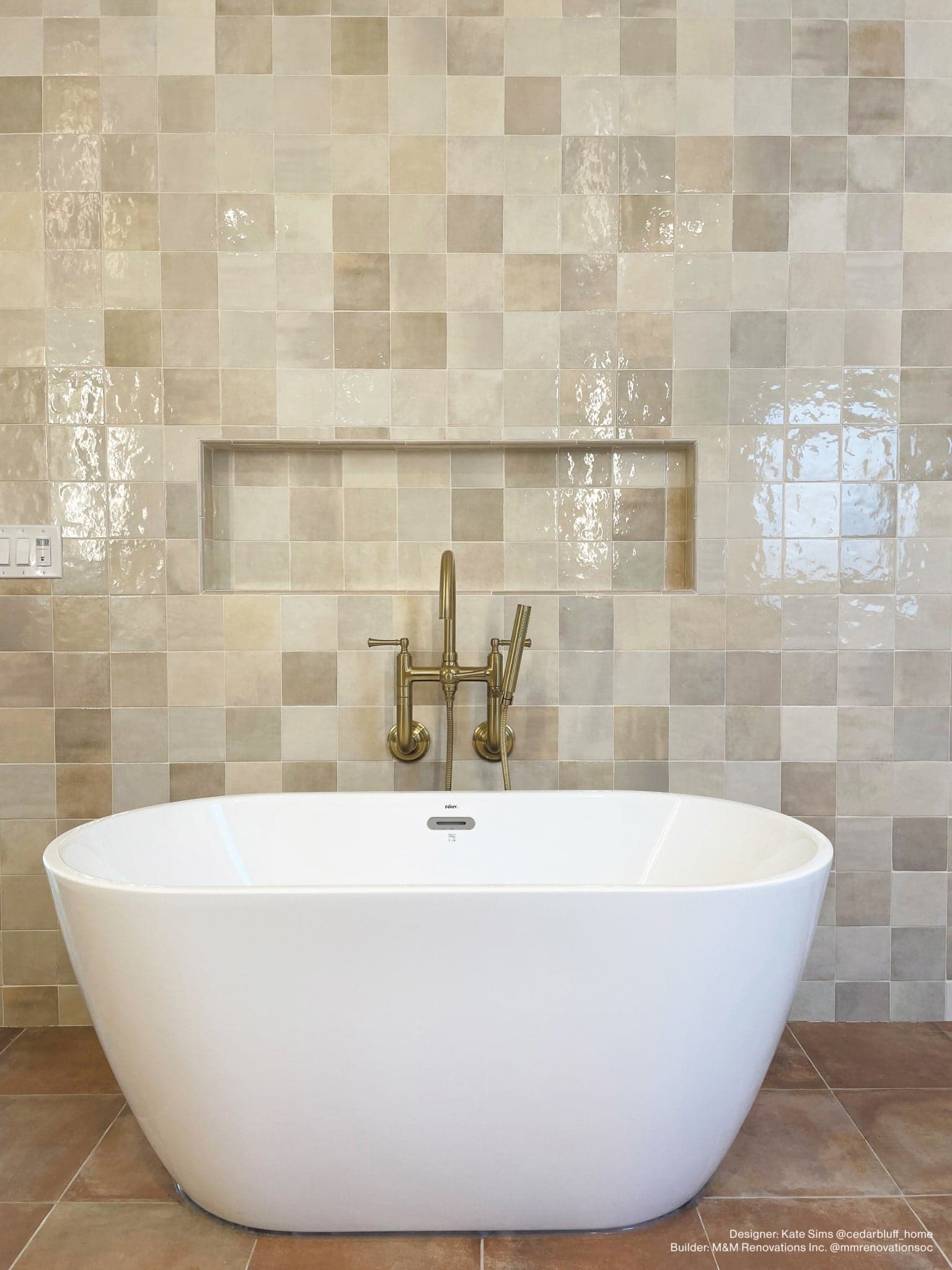 Cloé 5X5 Glossy Ceramic Tile in Creme - m0i5mzujyarmqbuzmonf@2x.jpg