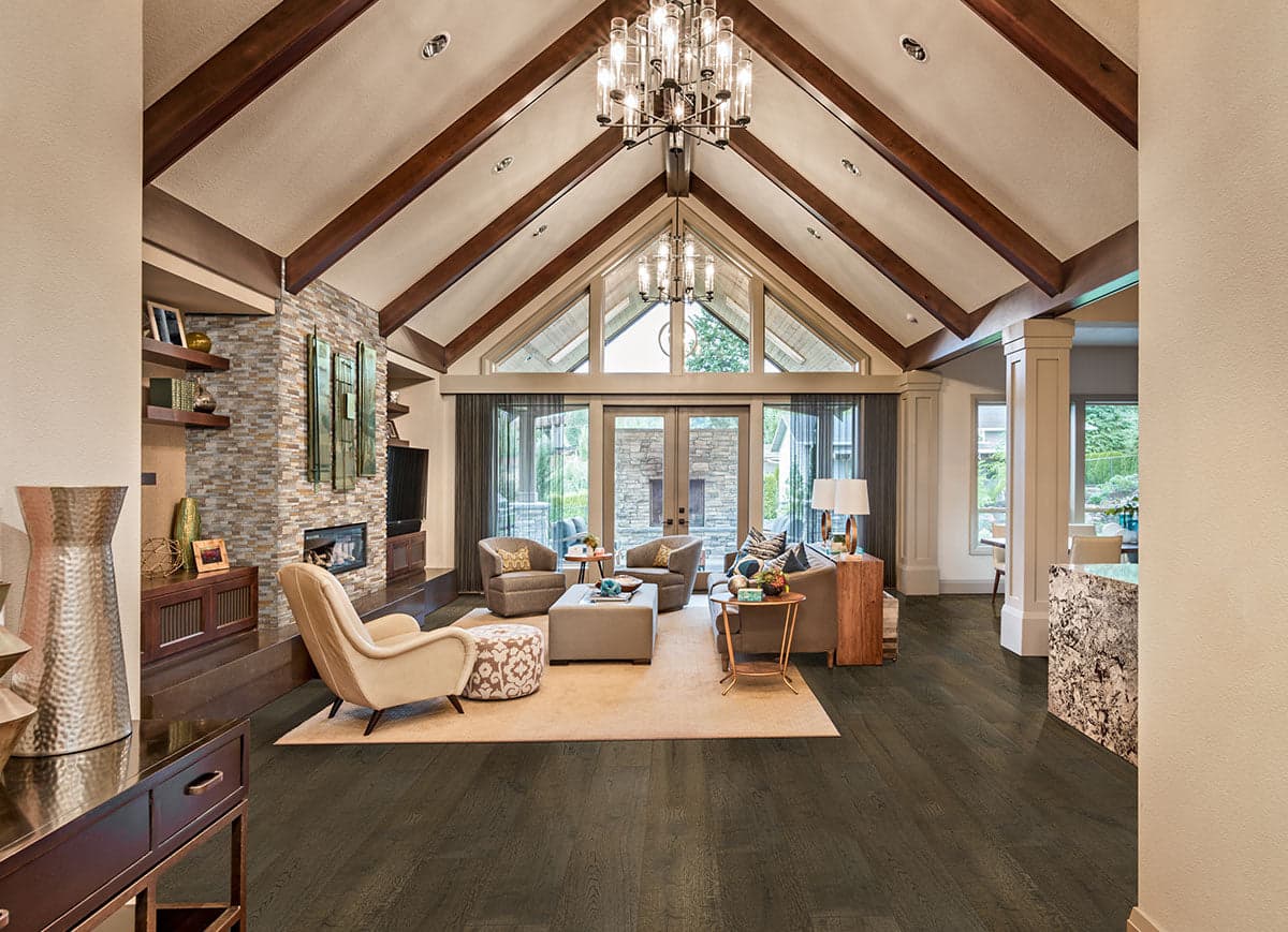 McCarran THORNBURG - mccarran-thornburg-living-0718@2x.jpg