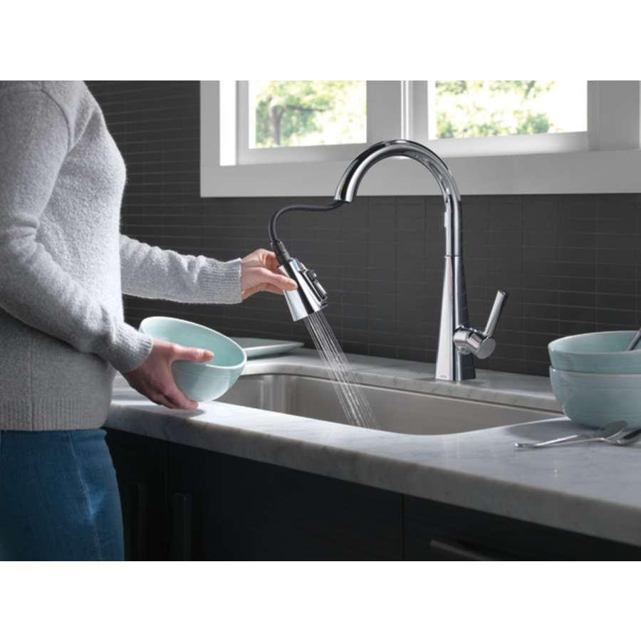 Lenta Single-Handle Pull-Down Kitchen Faucet with ShieldSpray - mcyyk1zqfhrhyqoud3fx@2x.jpg