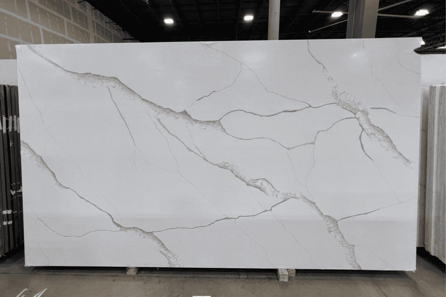 Calacatta Oro Pre Fab - mjukresdvzythr1ydwus@2x.jpg