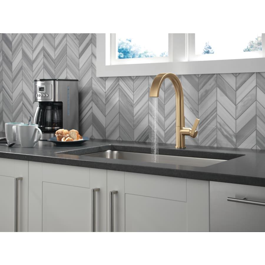 Keele 1.8 GPM Single Hole Pull Down Kitchen Faucet MagnaTite and Touch-Clean Technology - mo4bocm0wx3uy7sqoo9k@2x.jpg