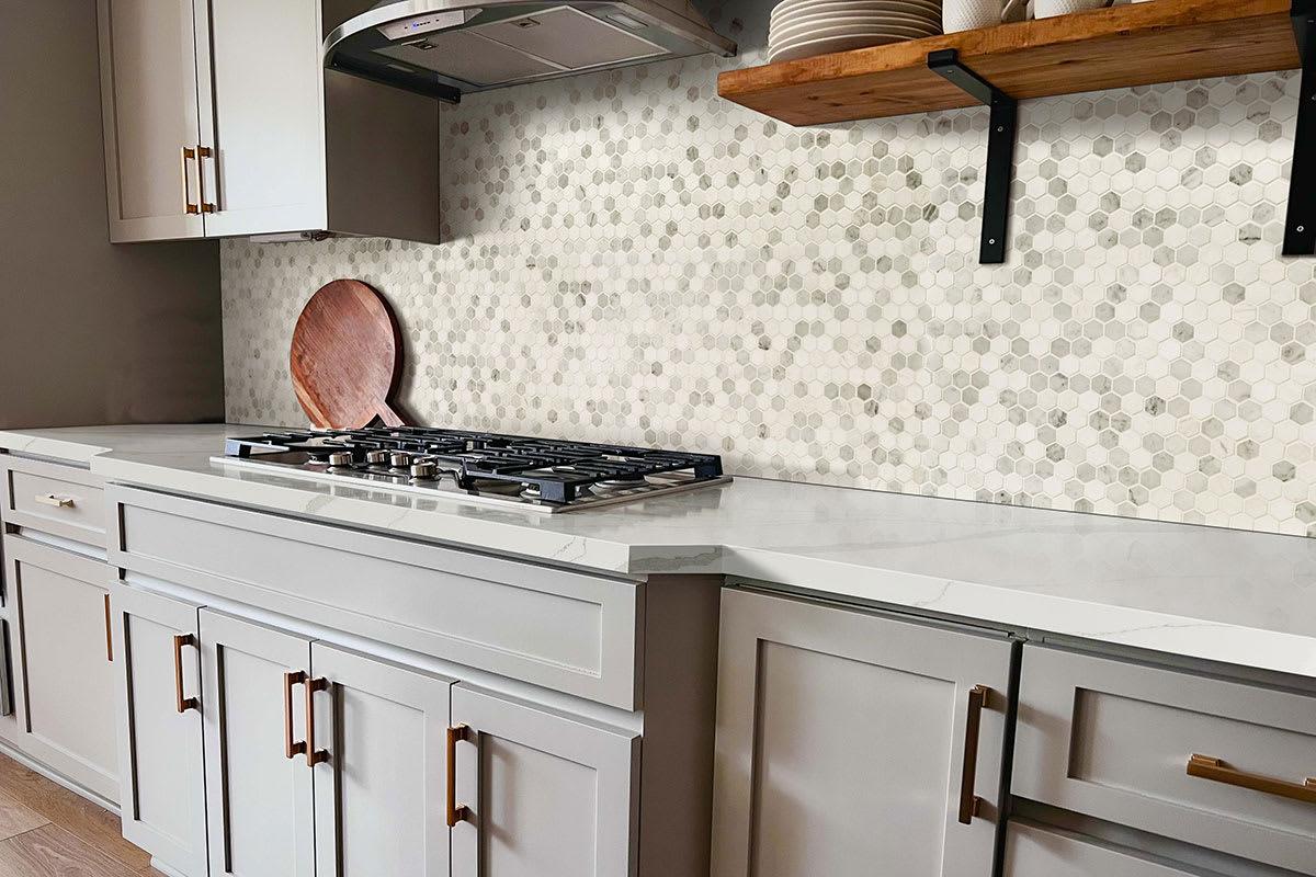 Bianco Dolomite Tibi Polished - mtv2re2yyuz8in6n4hgb@2x.jpg