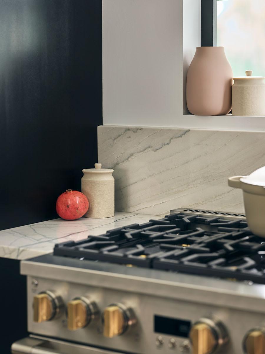 Fantasy Montreal Quartzite - mui943ft2zpd6dsnjhpb@2x.jpg