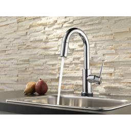 Trinsic Pull-Down Bar/Prep Faucet with On/Off Touch Activation, Magnetic Docking Spray Head, and Optional Base Plate - Includes Lifetime Warranty (5 Year on Electronic Parts) - my1fhbjtwpgvrmdu9pd3@2x.jpg