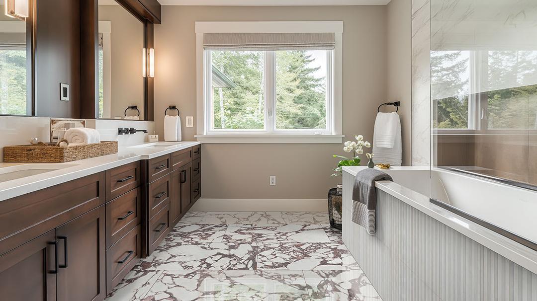 Exotika Violetta - myzjcjco4emshz6rrgpr@2x.jpg