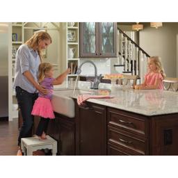 Leland Pull-Down Kitchen Faucet with On/Off Touch Activation and Magnetic Docking Spray Head and ShieldSpray - Includes Lifetime Warranty (5 Year on Electronic Parts) - n1a9jbgmg0ljt7mhk3dm@2x.jpg