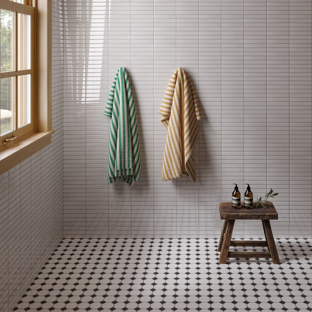 Le Cafe White 1x6 Straight Stack Mosaic Gloss - niekb5jkdlaydjw8efrk@2x.jpg
