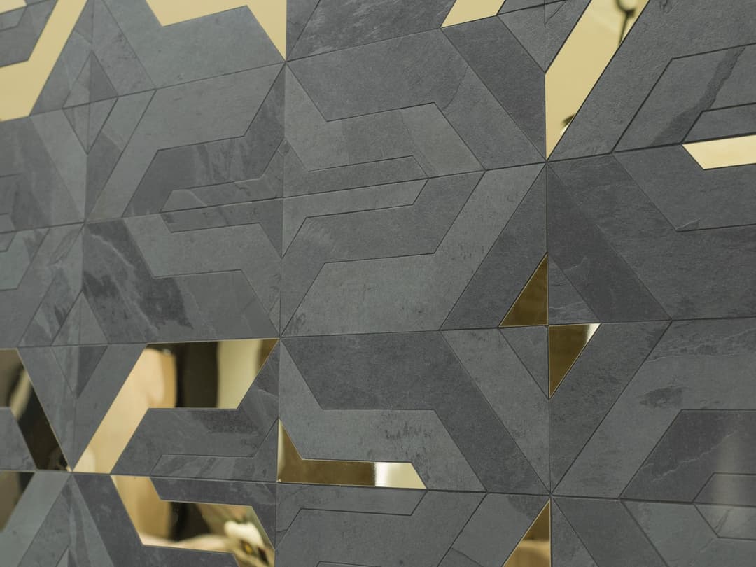 FOCUS BLACK GOLD (Make to order) - nlojbqojpzkalxlokl1w@2x.jpg