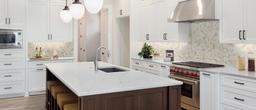 Pre Fab Calacatta Ultra® - nmg2bpdjpiizf5svwwcy@2x.jpg